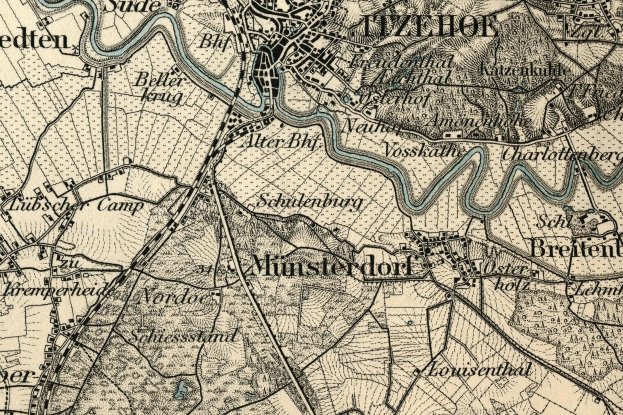 Detailiertes altes Stadtplan von München, Deutschland, zeigt Straßen, Gebäude und Sehenswürdigkeiten mit Textanmerkungen.