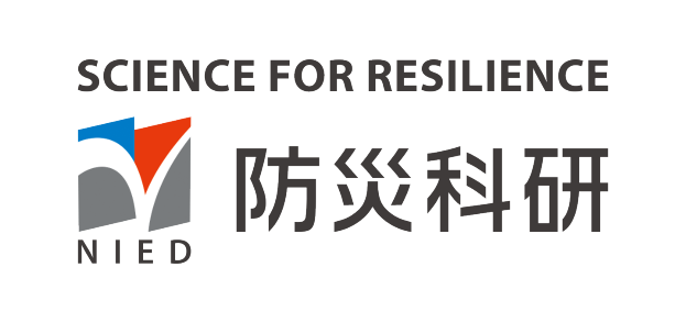 Ein weißer Hintergrund mit dem Text "Science for Resilience" in fetter, schwarzer Schrift und einem Logo aus einem blauen und weißen Kreis mit einem weißen Stern in der Mitte, umgeben von einem dünnen schwarzen Rand.